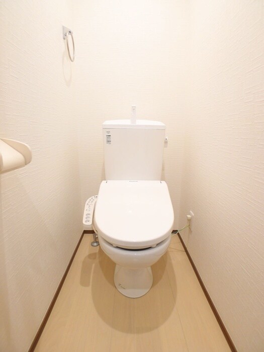 物件内観写真15　(トイレ)