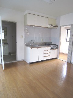 物件内観写真8　(内観写真)