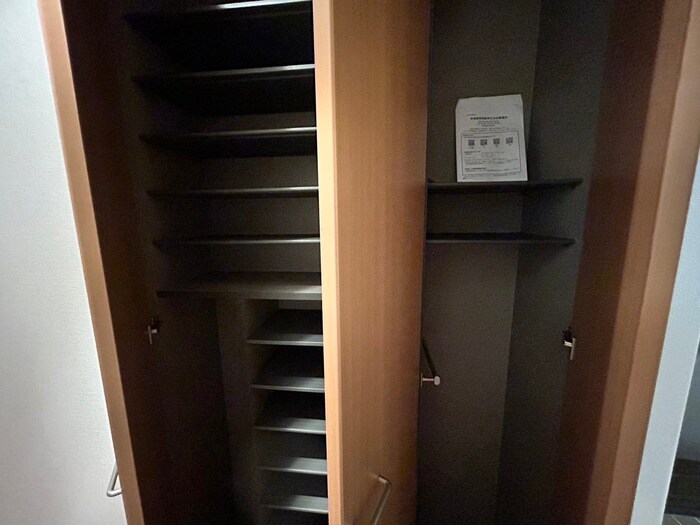 物件内観写真17　(収納)