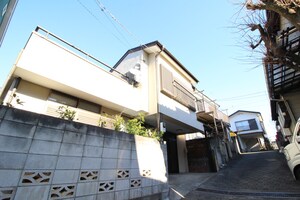 田地貸家外観写真