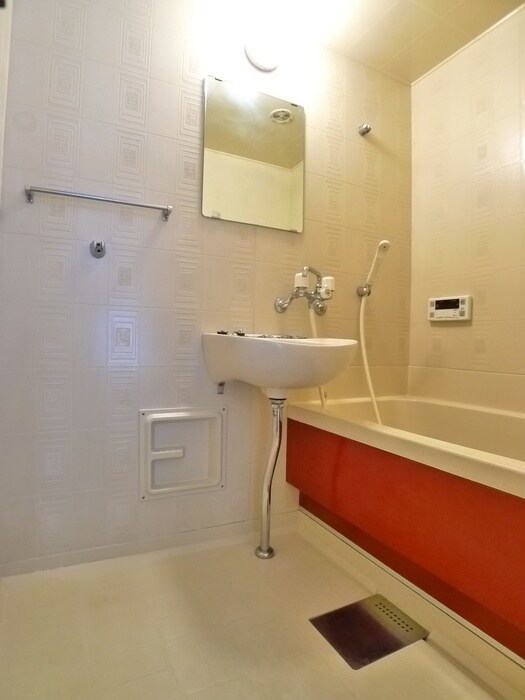 物件内観写真12　(バス／シャワールーム等)