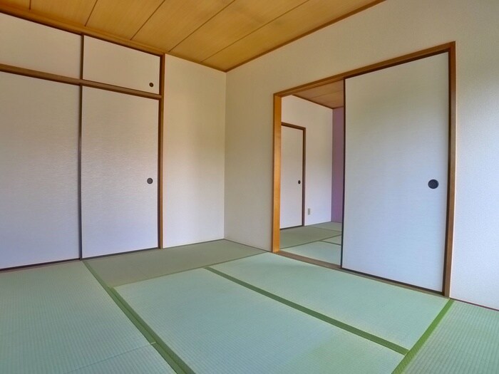 物件内観写真18　(居室)