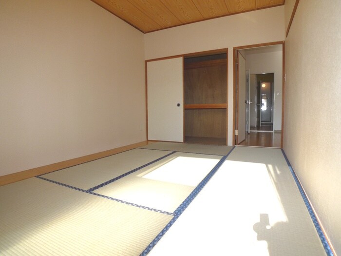 物件内観写真12　(居室)