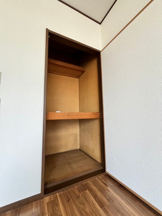 物件内観写真9　(収納)