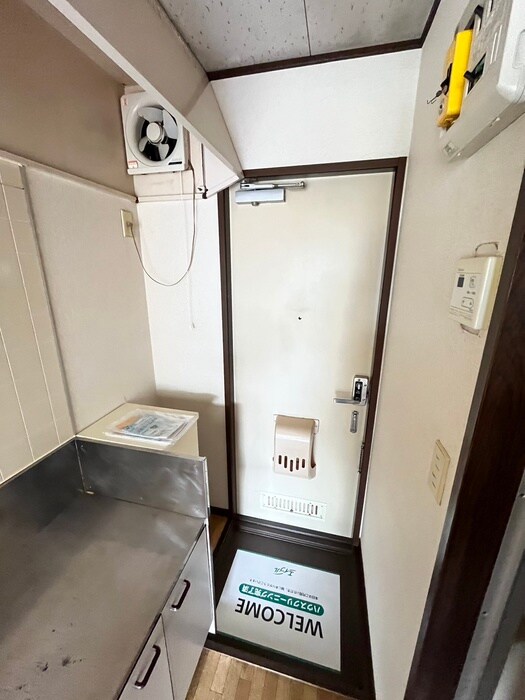 物件内観写真20　(廊下)