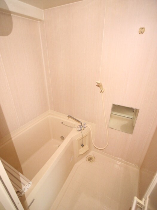 物件内観写真12　(バス／シャワールーム等)