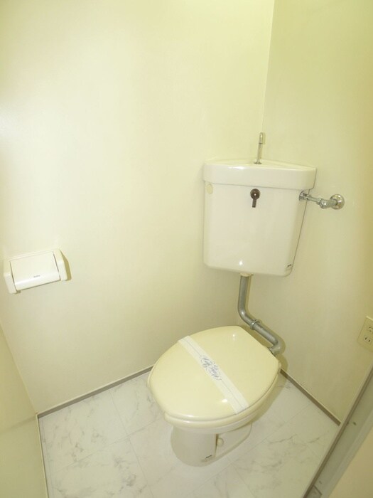 物件内観写真14　(トイレ)