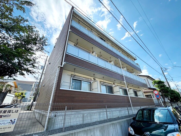 物件外観写真1　(外観写真)