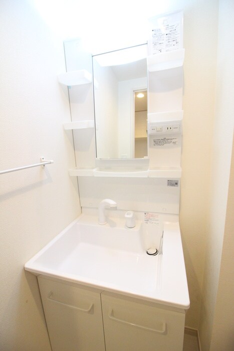 物件内観写真14　(洗面)