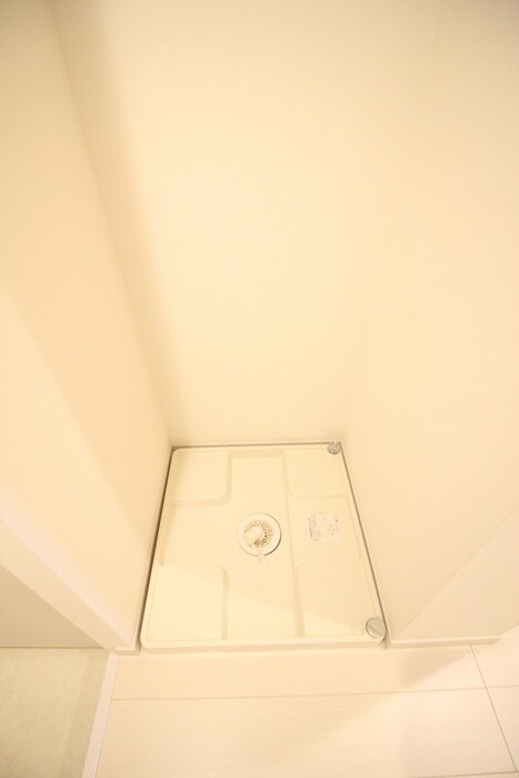 物件内観写真15　(洗濯機置場)