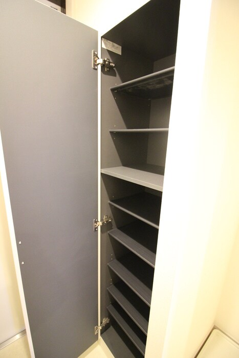 物件内観写真17　(靴箱)