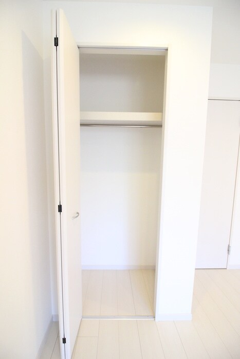 物件内観写真18　(収納)
