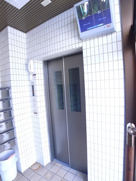 物件外観写真4　(建物設備)