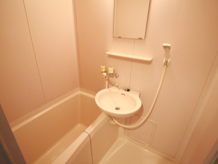 アリストのバス