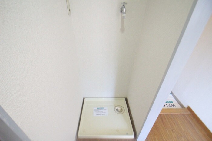 テック原ビルの洗濯機置場