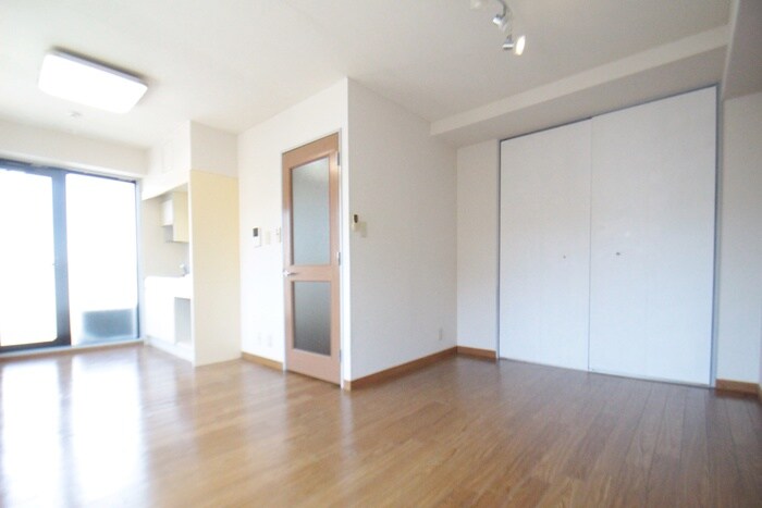 物件内観写真18　(居室)