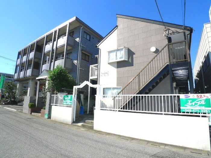 物件外観写真1　(周辺環境)