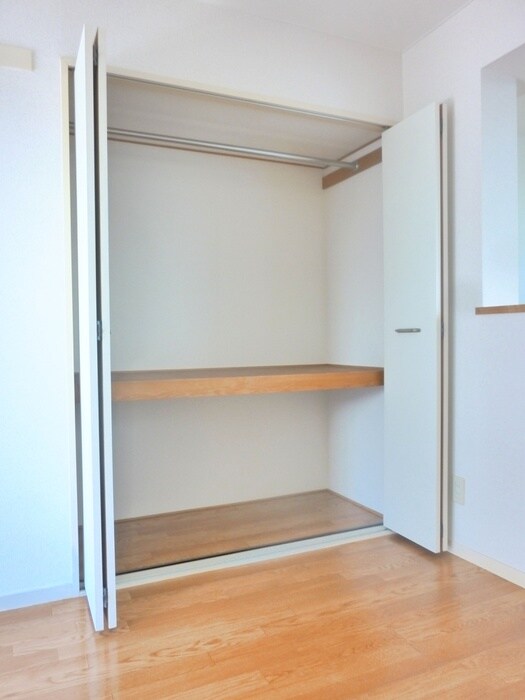 物件内観写真13　(収納)