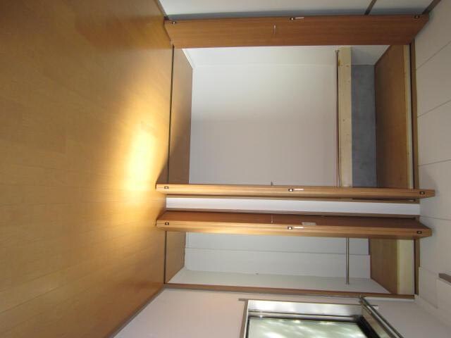 物件内観写真11　(収納)