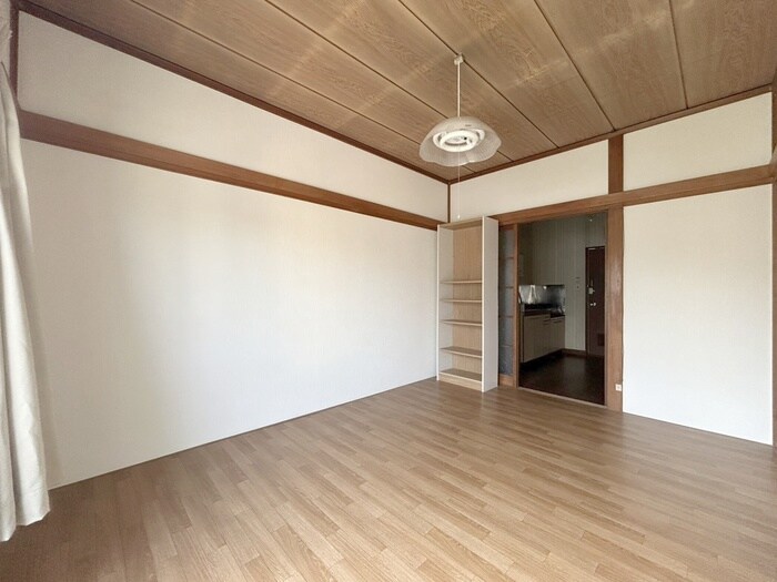 物件内観写真10　(居室)