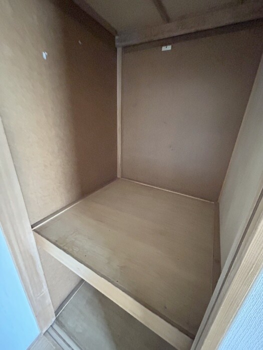 物件内観写真12　(収納)