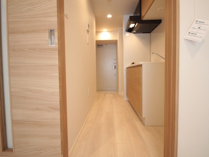 物件内観写真10　(廊下)