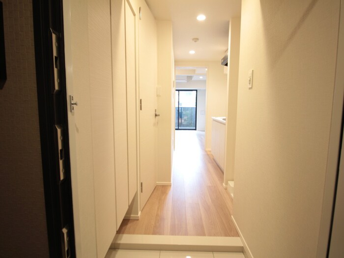 物件内観写真14　(廊下)