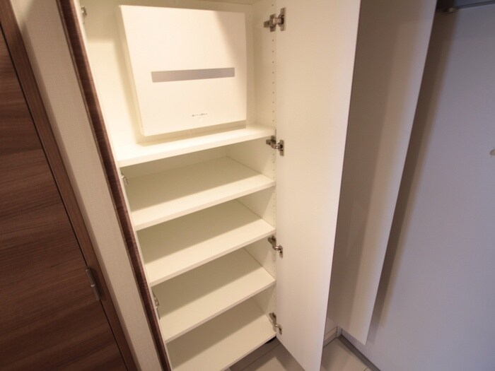 物件内観写真16　(靴箱)