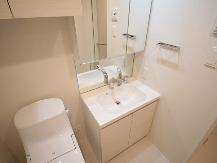 物件内観写真17　(洗面)