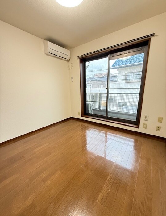 物件内観写真6　(居室)