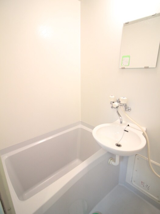 物件内観写真12　(バス／シャワールーム等)