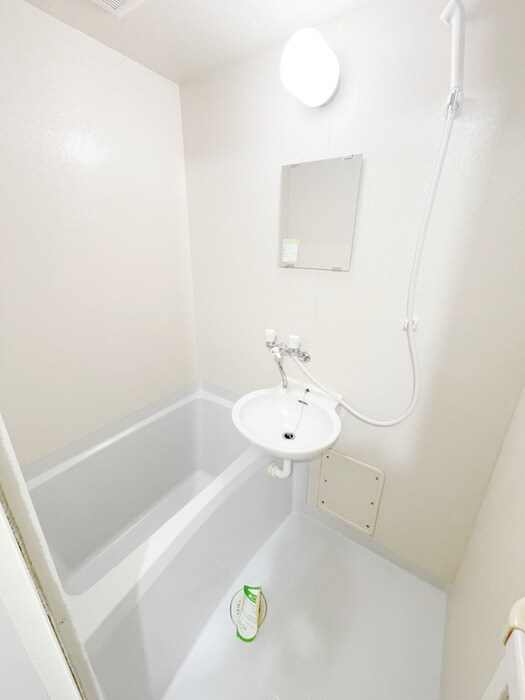 物件内観写真12　(バス／シャワールーム等)