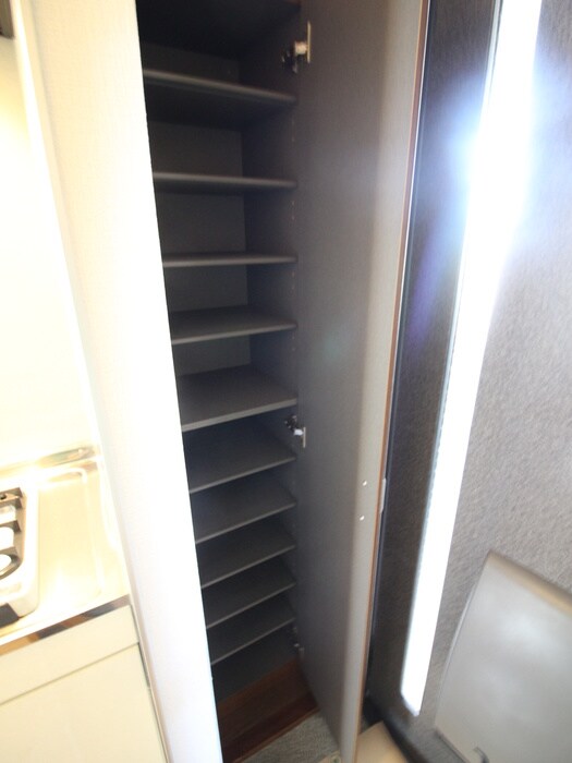 物件内観写真17　(靴箱)