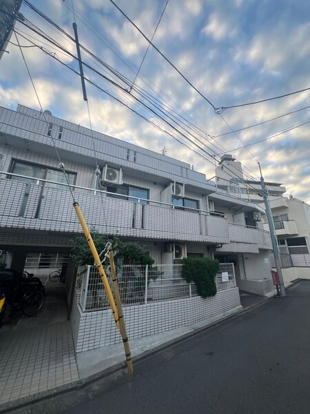 スカイコート都立大学（２０３）外観写真