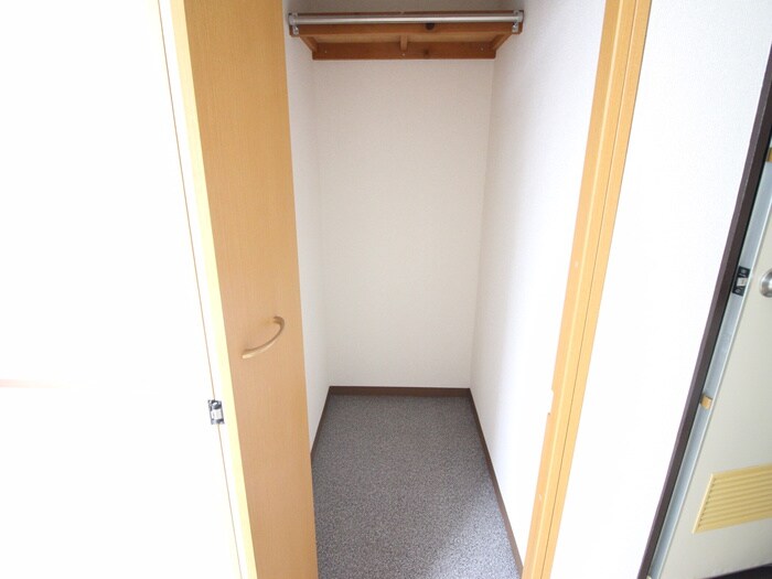 物件内観写真14　(収納)