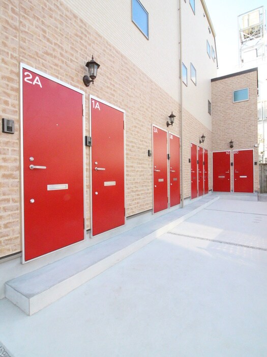 物件外観写真2　(外観写真)