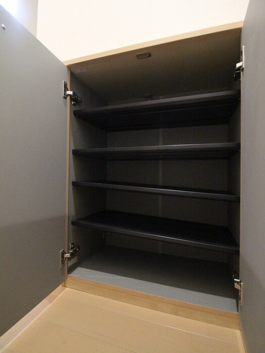 物件内観写真21　(収納)