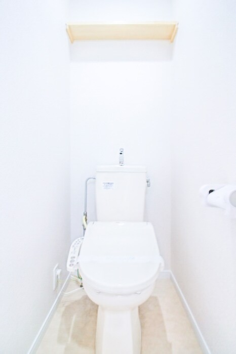 物件内観写真9　(トイレ)