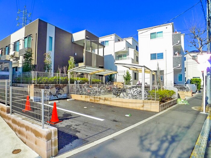 物件外観写真3　(周辺環境)