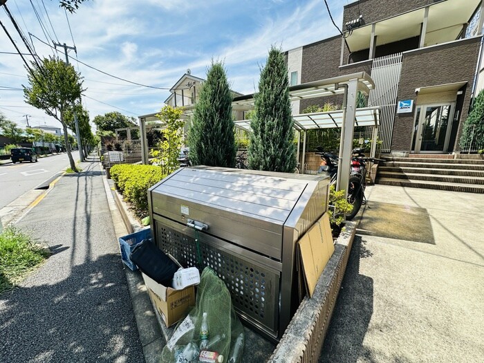 物件外観写真6　(建物設備)