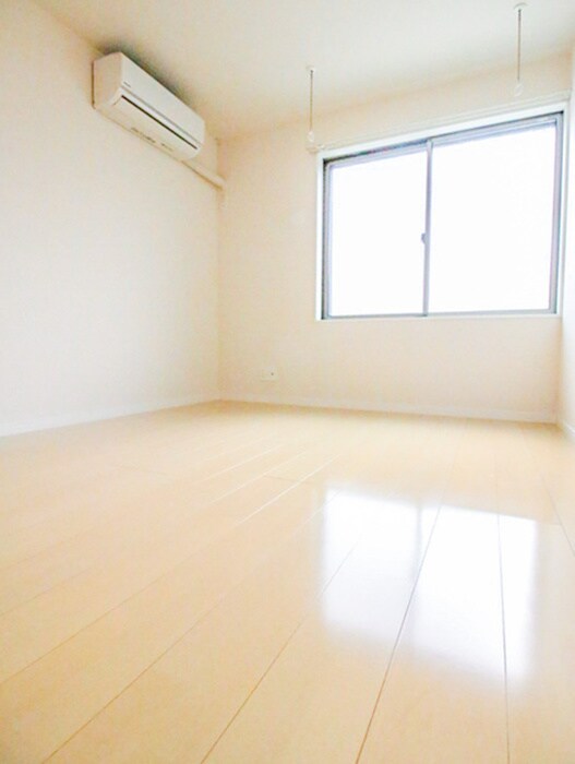 物件内観写真15　(居室)
