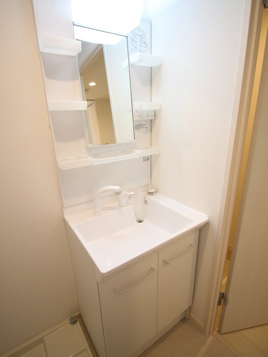 物件内観写真11　(洗面)