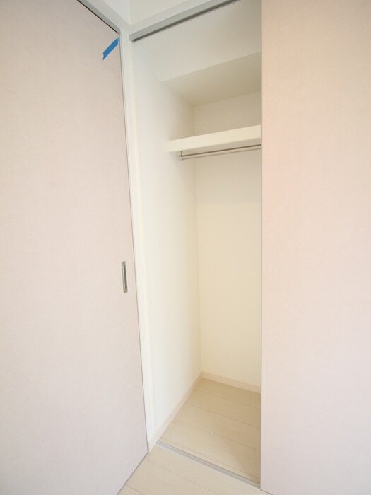 物件内観写真15　(収納)