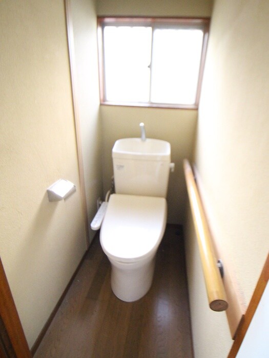 物件内観写真14　(トイレ)