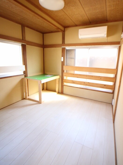 物件内観写真18　(居室)