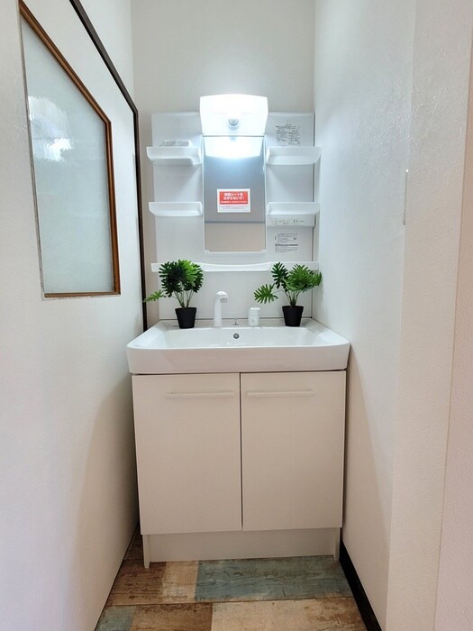 物件内観写真10　(洗面)