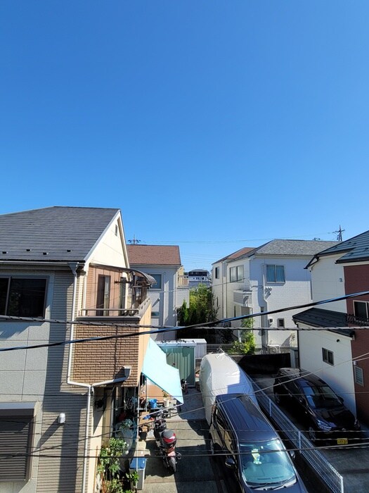 物件内観写真22　(室内からの展望)