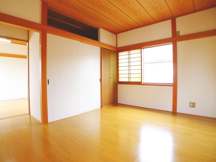 物件内観写真8　(居室)