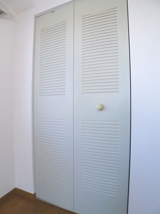 サンパセオ新柏E号棟（806）の収納