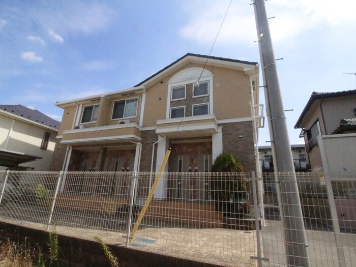 物件外観写真4　(外観写真)